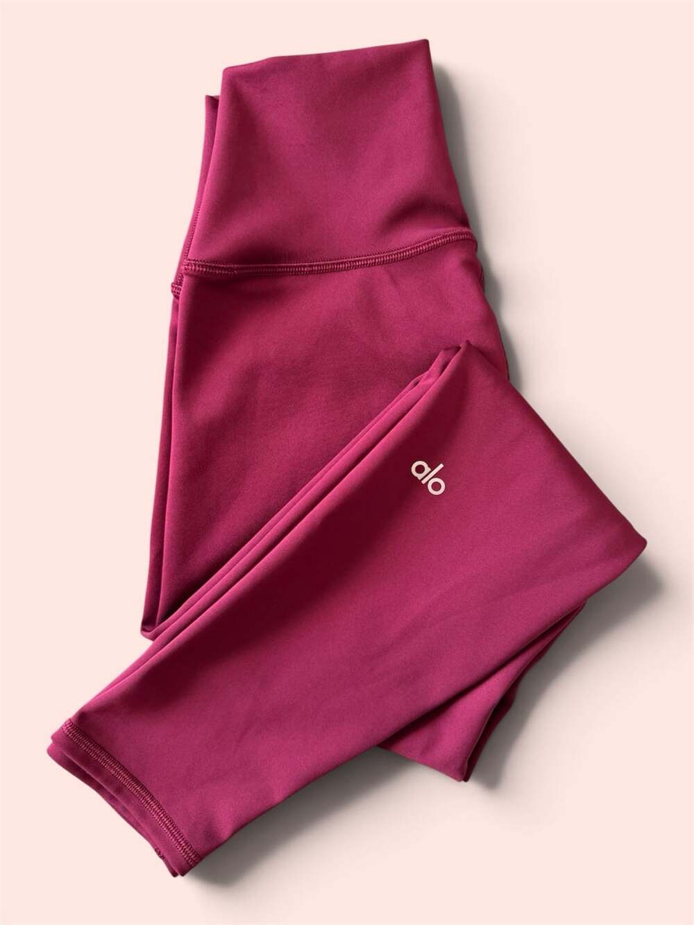 Alo Yoga airlift High-Waist Legging Size M Red
